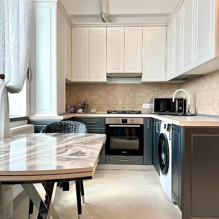 Furtuntec Apartment Tecuci Ngoại thất bức ảnh