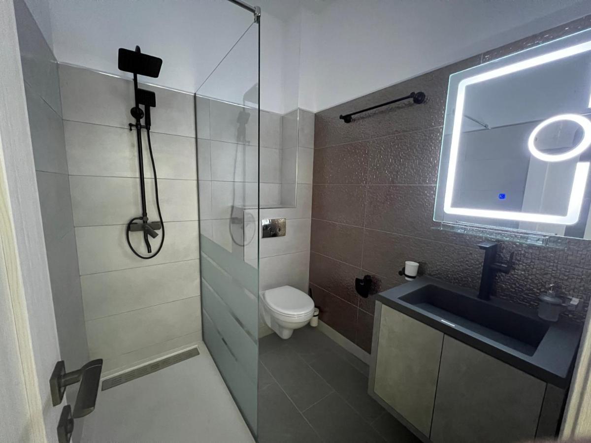Furtuntec Apartment Tecuci Ngoại thất bức ảnh