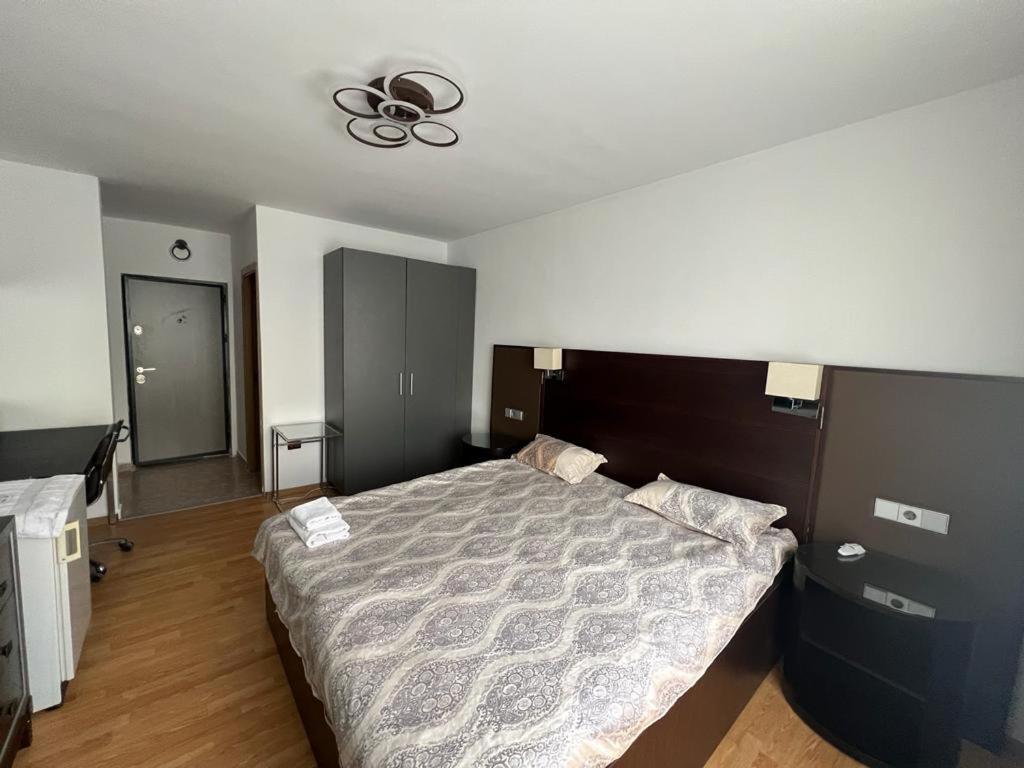 Furtuntec Apartment Tecuci Ngoại thất bức ảnh
